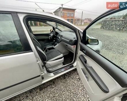 Сірий Форд Focus C-Max, об'ємом двигуна 1.6 л та пробігом 259 тис. км за 4700 $, фото 5 на Automoto.ua