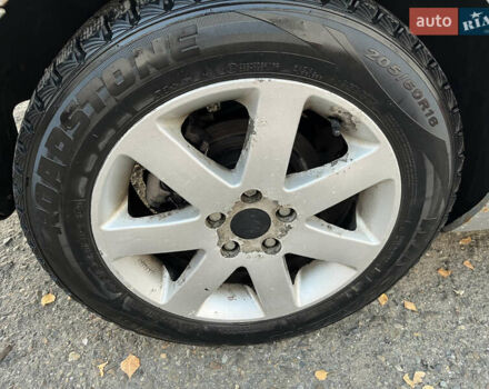 Сірий Форд Focus C-Max, об'ємом двигуна 1.56 л та пробігом 324 тис. км за 4200 $, фото 5 на Automoto.ua