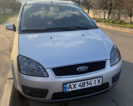 Серый Форд Focus C-Max, объемом двигателя 1.8 л и пробегом 206 тыс. км за 5200 $, фото 1 на Automoto.ua