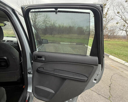 Серый Форд Focus C-Max, объемом двигателя 1.8 л и пробегом 118 тыс. км за 4800 $, фото 23 на Automoto.ua