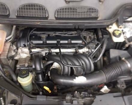 Серый Форд Focus C-Max, объемом двигателя 1.6 л и пробегом 223 тыс. км за 5300 $, фото 15 на Automoto.ua