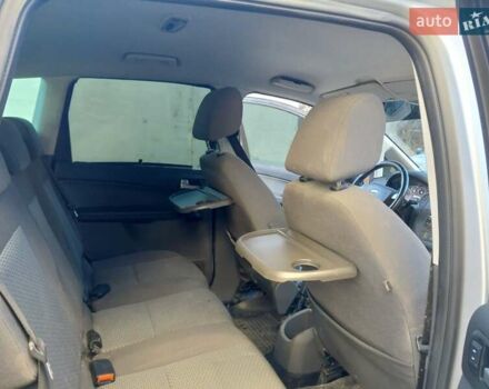 Серый Форд Focus C-Max, объемом двигателя 1.6 л и пробегом 247 тыс. км за 2999 $, фото 10 на Automoto.ua