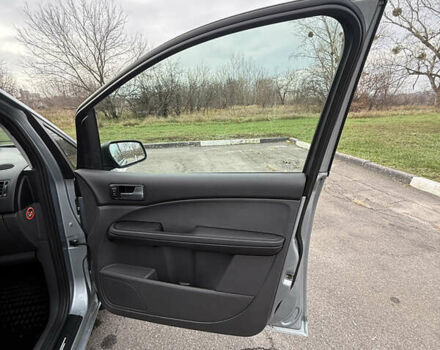 Серый Форд Focus C-Max, объемом двигателя 1.8 л и пробегом 118 тыс. км за 4800 $, фото 22 на Automoto.ua