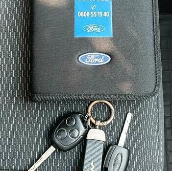 Сірий Форд Focus C-Max, об'ємом двигуна 2 л та пробігом 199 тис. км за 5800 $, фото 11 на Automoto.ua