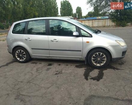 Сірий Форд Focus C-Max, об'ємом двигуна 0 л та пробігом 297 тис. км за 3300 $, фото 4 на Automoto.ua