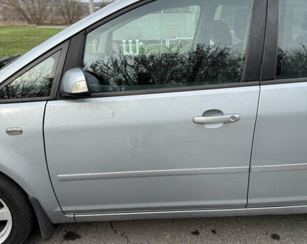 Серый Форд Focus C-Max, объемом двигателя 1.8 л и пробегом 118 тыс. км за 4800 $, фото 9 на Automoto.ua