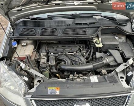 Сірий Форд Focus C-Max, об'ємом двигуна 1.6 л та пробігом 256 тис. км за 5000 $, фото 10 на Automoto.ua