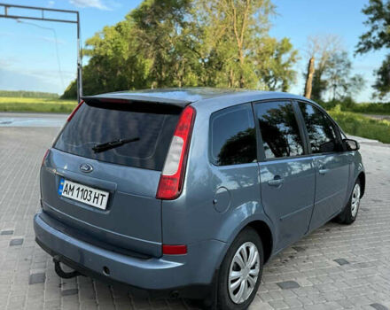 Серый Форд Focus C-Max, объемом двигателя 1.8 л и пробегом 320 тыс. км за 4400 $, фото 3 на Automoto.ua
