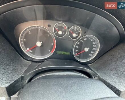 Сірий Форд Focus C-Max, об'ємом двигуна 1.56 л та пробігом 231 тис. км за 4900 $, фото 10 на Automoto.ua