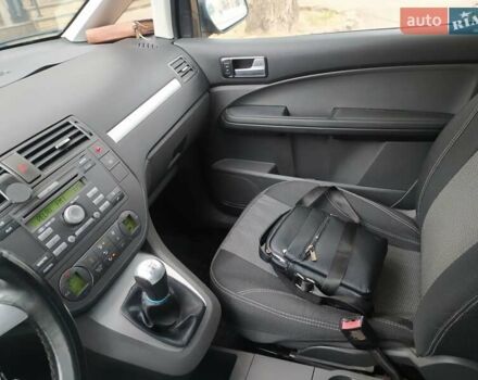 Сірий Форд Focus C-Max, об'ємом двигуна 1.6 л та пробігом 328 тис. км за 3900 $, фото 4 на Automoto.ua