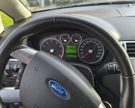 Серый Форд Focus C-Max, объемом двигателя 1.8 л и пробегом 205 тыс. км за 5700 $, фото 9 на Automoto.ua