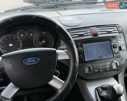 Сірий Форд Focus C-Max, об'ємом двигуна 1.6 л та пробігом 300 тис. км за 3550 $, фото 7 на Automoto.ua