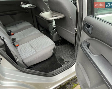 Серый Форд Focus C-Max, объемом двигателя 1.8 л и пробегом 249 тыс. км за 5600 $, фото 23 на Automoto.ua