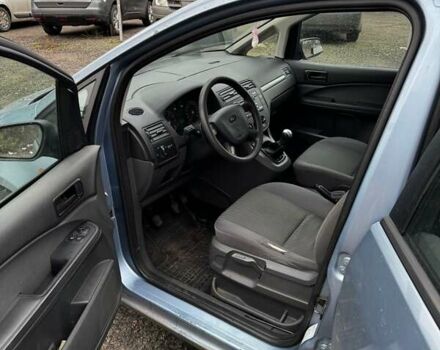 Сірий Форд Focus C-Max, об'ємом двигуна 1.6 л та пробігом 262 тис. км за 3749 $, фото 5 на Automoto.ua