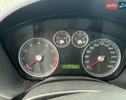 Сірий Форд Focus C-Max, об'ємом двигуна 1.6 л та пробігом 256 тис. км за 5000 $, фото 4 на Automoto.ua