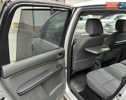 Серый Форд Focus C-Max, объемом двигателя 1.8 л и пробегом 249 тыс. км за 5600 $, фото 19 на Automoto.ua