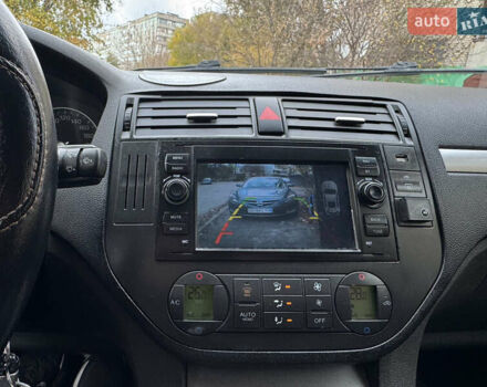 Сірий Форд Focus C-Max, об'ємом двигуна 1.6 л та пробігом 300 тис. км за 3550 $, фото 9 на Automoto.ua