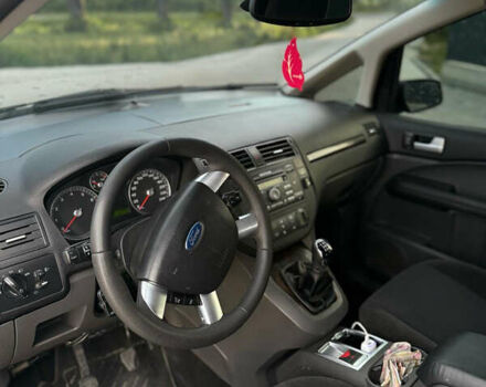 Серый Форд Focus C-Max, объемом двигателя 1.8 л и пробегом 320 тыс. км за 4400 $, фото 5 на Automoto.ua