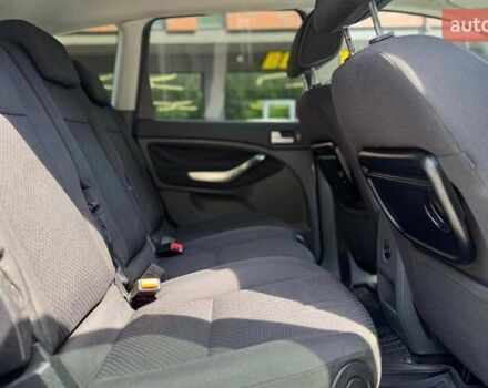 Сірий Форд Focus C-Max, об'ємом двигуна 1.56 л та пробігом 245 тис. км за 6300 $, фото 15 на Automoto.ua