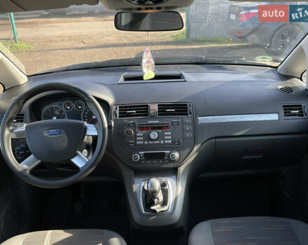 Серый Форд Focus C-Max, объемом двигателя 1.8 л и пробегом 106 тыс. км за 5700 $, фото 6 на Automoto.ua