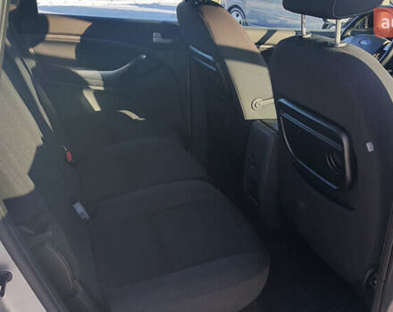 Серый Форд Focus C-Max, объемом двигателя 1.6 л и пробегом 420 тыс. км за 7000 $, фото 18 на Automoto.ua