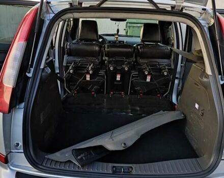 Форд Focus C-Max 2007 у Одесі на Automoto.ua Сірий Форд Focus C-Max, об'ємом двигуна 2 л та пробігом 256 тис. км за 4800 $, фото 13 на Automoto.ua