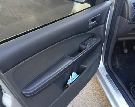 Форд Focus C-Max 2007 у Одесі на Automoto.ua Сірий Форд Focus C-Max, об'ємом двигуна 2 л та пробігом 256 тис. км за 4800 $, фото 18 на Automoto.ua