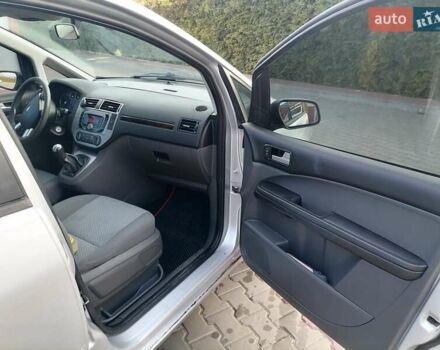 Серый Форд Focus C-Max, объемом двигателя 1.8 л и пробегом 200 тыс. км за 5400 $, фото 13 на Automoto.ua