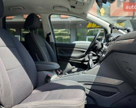Сірий Форд Focus C-Max, об'ємом двигуна 1.56 л та пробігом 245 тис. км за 6300 $, фото 13 на Automoto.ua