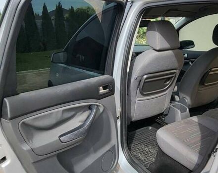 Форд Focus C-Max 2007 в Запорожье на Automoto.ua Серый Форд Focus C-Max, объемом двигателя 1.8 л и пробегом 300 тыс. км за 5200 $, фото 12 на Automoto.ua