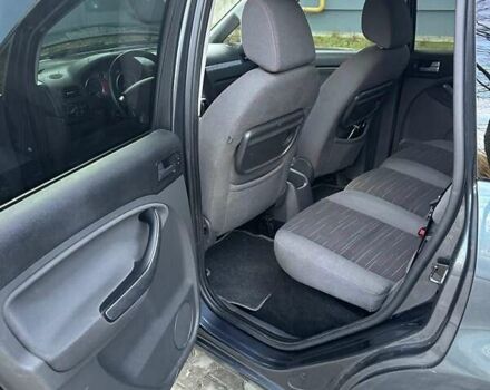 Сірий Форд Focus C-Max, об'ємом двигуна 2 л та пробігом 208 тис. км за 6450 $, фото 12 на Automoto.ua