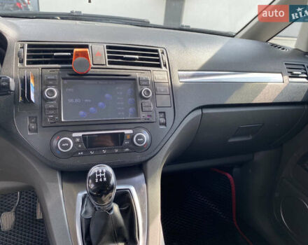 Серый Форд Focus C-Max, объемом двигателя 1.56 л и пробегом 272 тыс. км за 5199 $, фото 12 на Automoto.ua