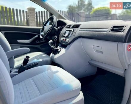 Сірий Форд Focus C-Max, об'ємом двигуна 1.6 л та пробігом 190 тис. км за 6200 $, фото 16 на Automoto.ua