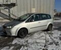 Серый Форд Focus C-Max, объемом двигателя 1.6 л и пробегом 309 тыс. км за 5000 $, фото 1 на Automoto.ua