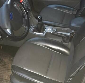 Серый Форд Focus C-Max, объемом двигателя 1.6 л и пробегом 170 тыс. км за 6000 $, фото 9 на Automoto.ua