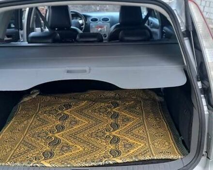 Серый Форд Focus C-Max, объемом двигателя 1.6 л и пробегом 170 тыс. км за 6000 $, фото 5 на Automoto.ua