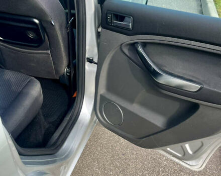 Сірий Форд Focus C-Max, об'ємом двигуна 1.8 л та пробігом 233 тис. км за 6250 $, фото 16 на Automoto.ua