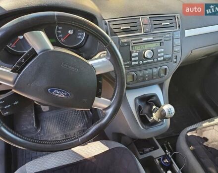 Серый Форд Focus C-Max, объемом двигателя 1.6 л и пробегом 241 тыс. км за 5500 $, фото 4 на Automoto.ua