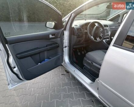 Сірий Форд Focus C-Max, об'ємом двигуна 1.8 л та пробігом 200 тис. км за 5400 $, фото 6 на Automoto.ua