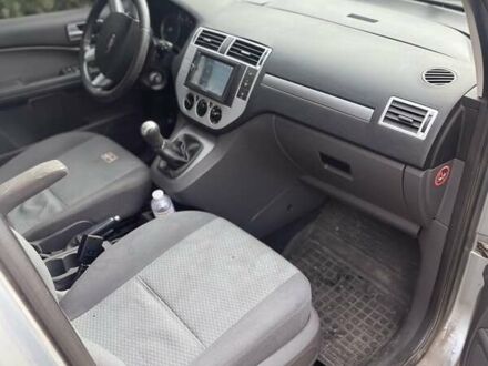 Форд Focus C-Max 2003 в Кривом Роге на Automoto.ua Серый Форд Focus C-Max, объемом двигателя 1.8 л и пробегом 206 тыс. км за 4500 $, фото 1 на Automoto.ua