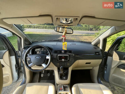 Форд Focus C-Max 2004 в Коломые на Automoto.ua Серый Форд Focus C-Max, объемом двигателя 2 л и пробегом 243 тыс. км за 4989 $, фото 1 на Automoto.ua