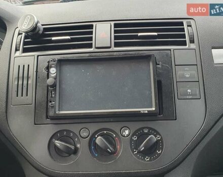 Синий Форд Focus C-Max, объемом двигателя 1.6 л и пробегом 286 тыс. км за 3899 $, фото 11 на Automoto.ua
