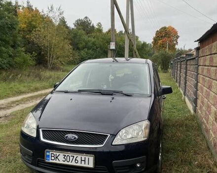 Синий Форд Focus C-Max, объемом двигателя 1.56 л и пробегом 409 тыс. км за 3800 $, фото 1 на Automoto.ua