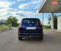 Синий Форд Focus C-Max, объемом двигателя 1.6 л и пробегом 326 тыс. км за 3700 $, фото 3 на Automoto.ua