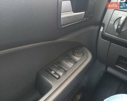 Форд Focus C-Max 2005 в Черкассах на Automoto.ua Синий Форд Focus C-Max, объемом двигателя 0 л и пробегом 177 тыс. км за 5150 $, фото 28 на Automoto.ua