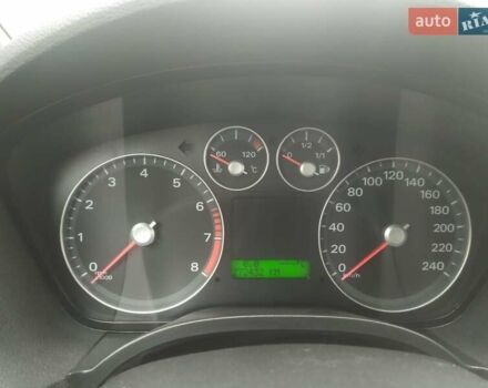 Синий Форд Focus C-Max, объемом двигателя 1.6 л и пробегом 272 тыс. км за 4800 $, фото 13 на Automoto.ua