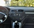 Синий Форд Focus C-Max, объемом двигателя 1.6 л и пробегом 241 тыс. км за 4400 $, фото 8 на Automoto.ua