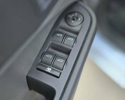 Синий Форд Focus C-Max, объемом двигателя 1.6 л и пробегом 290 тыс. км за 4900 $, фото 4 на Automoto.ua