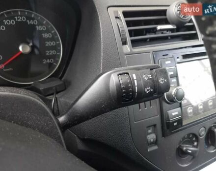 Форд Focus C-Max 2005 в Черкассах на Automoto.ua Синий Форд Focus C-Max, объемом двигателя 0 л и пробегом 177 тыс. км за 5150 $, фото 30 на Automoto.ua