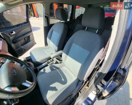 Синий Форд Focus C-Max, объемом двигателя 1.6 л и пробегом 223 тыс. км за 4800 $, фото 6 на Automoto.ua